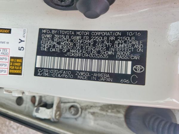 2017 TOYOTA PRIUS One/Two