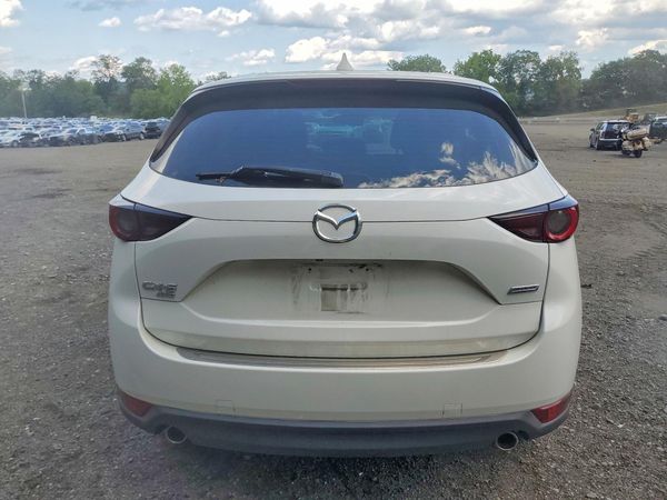 2019 MAZDA CX-5 Sport