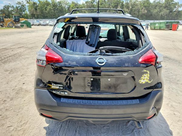 2019 NISSAN KICKS