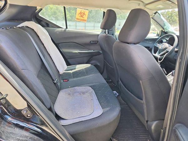 2019 NISSAN KICKS