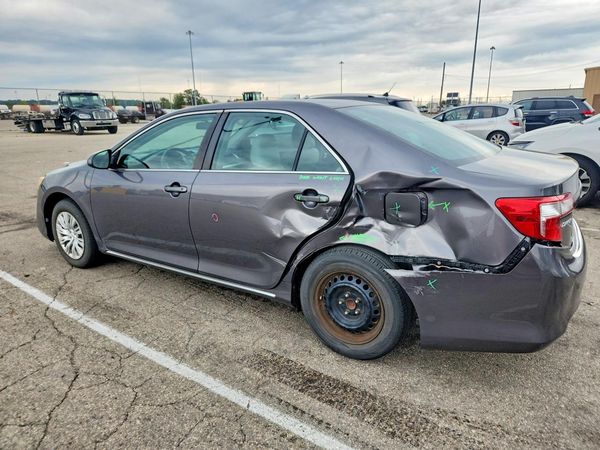 2013 TOYOTA CAMRY