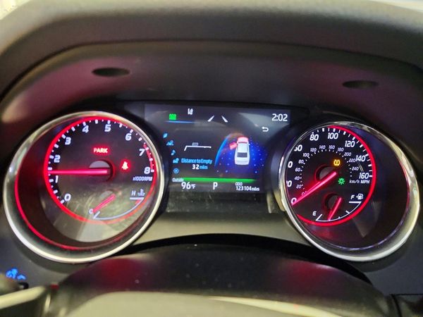 2019 TOYOTA CAMRY XSE