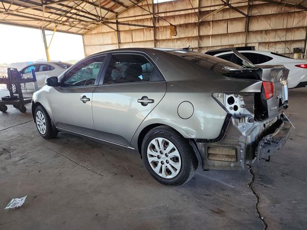 2013 KIA FORTE
