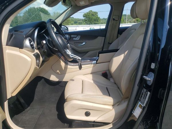 2020 MERCEDES-BENZ GLC GLC300-4M