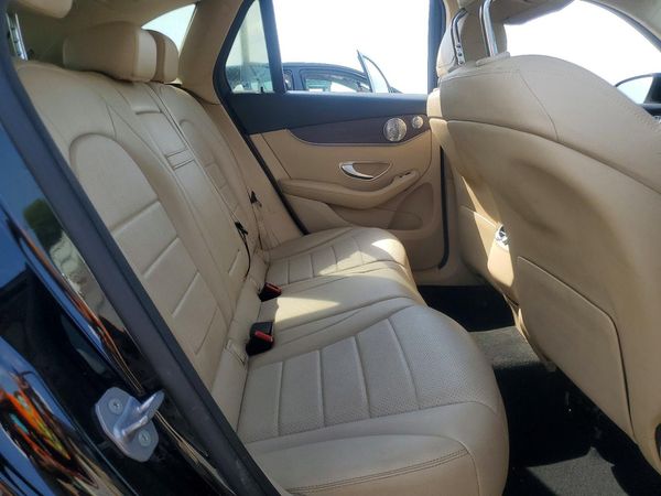 2020 MERCEDES-BENZ GLC GLC300-4M