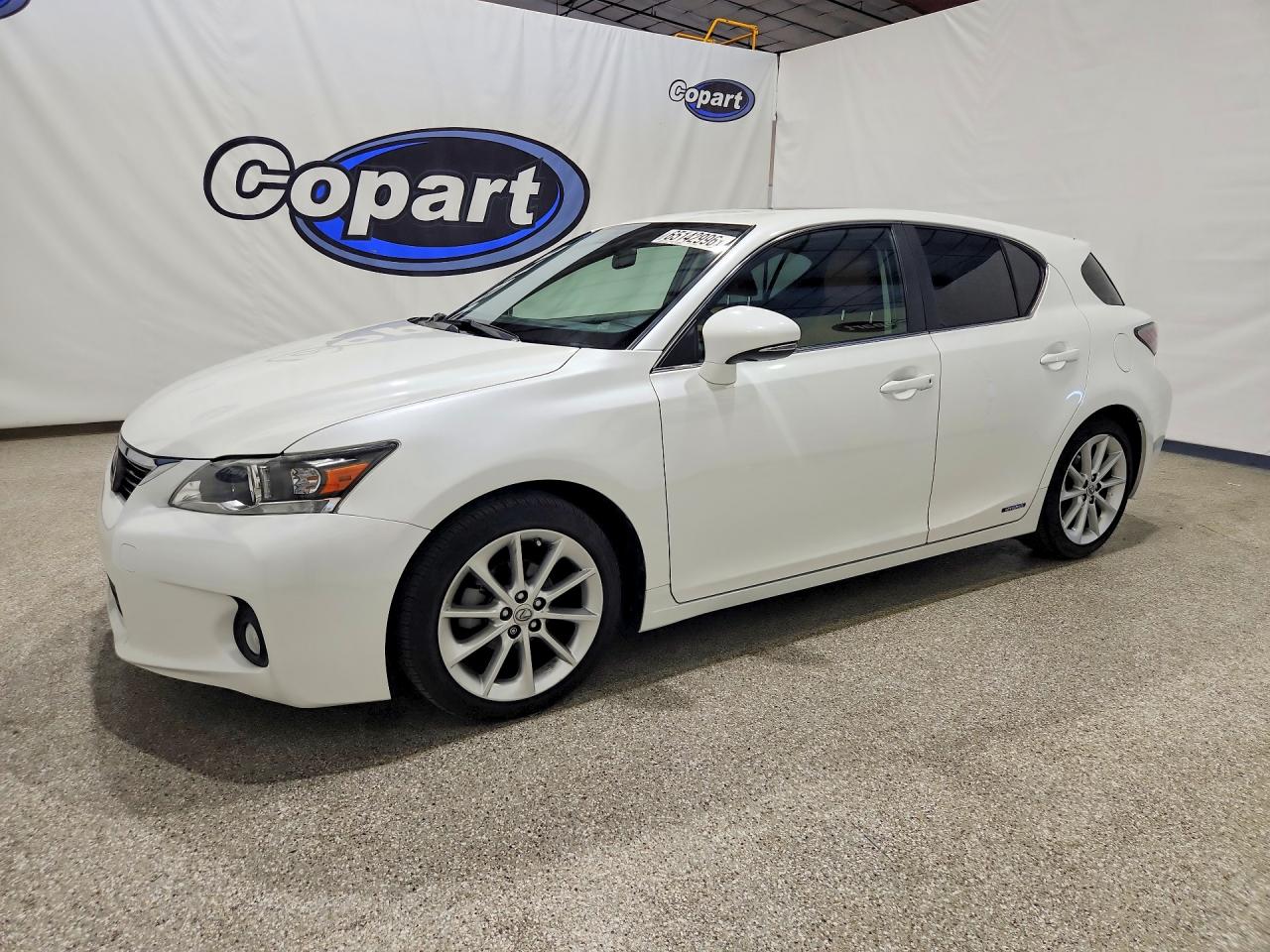 2013 LEXUS CT 200h