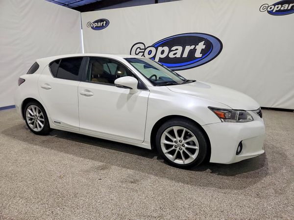 2013 LEXUS CT 200h