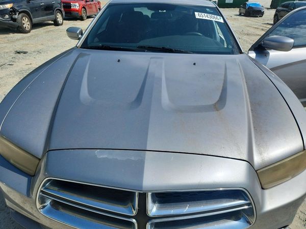 2013 DODGE CHARGER SE