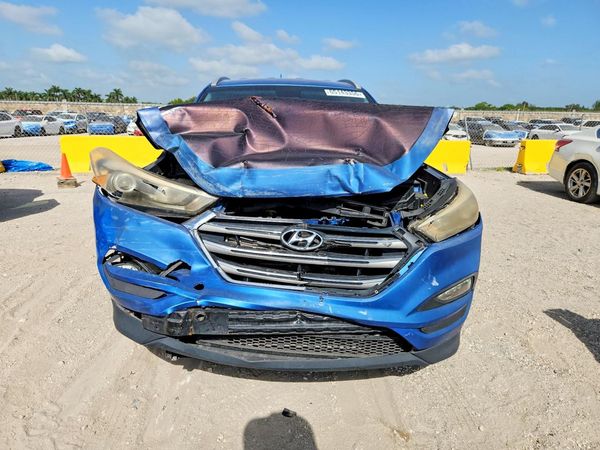 2017 HYUNDAI TUCSON