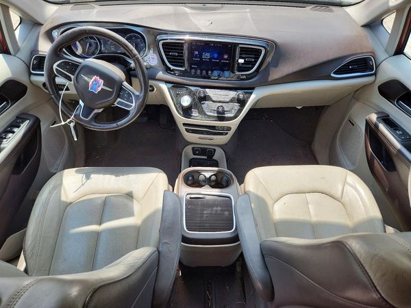 2017 CHRYSLER PACIFICA