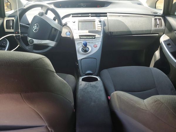 2013 TOYOTA PRIUS