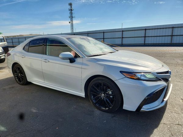 2023 TOYOTA CAMRY XSE