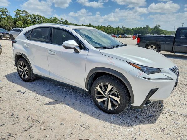 2020 LEXUS NX 300 Premium