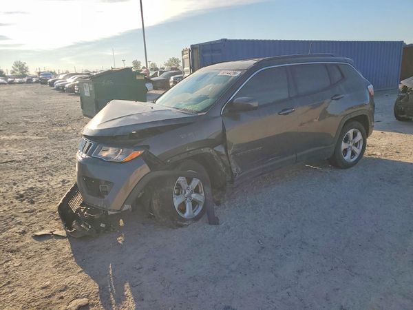 2021 JEEP COMPASS — Front 3/4