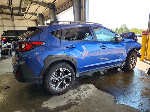2025 SUBARU CROSSTREK Premium