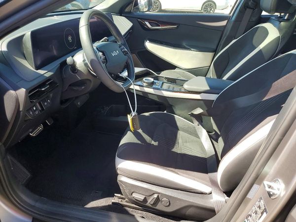 2024 KIA EV6