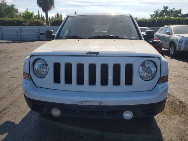 2015 JEEP PATRIOT Sport