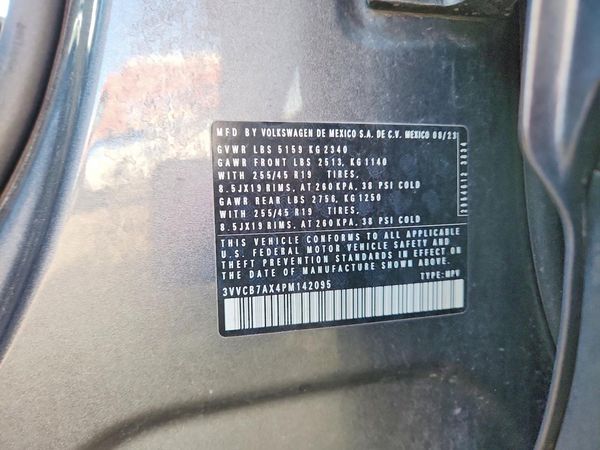 2023 VOLKSWAGEN TIGUAN SE R-Line Black
