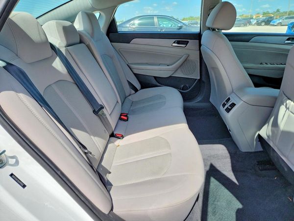 2019 HYUNDAI SONATA