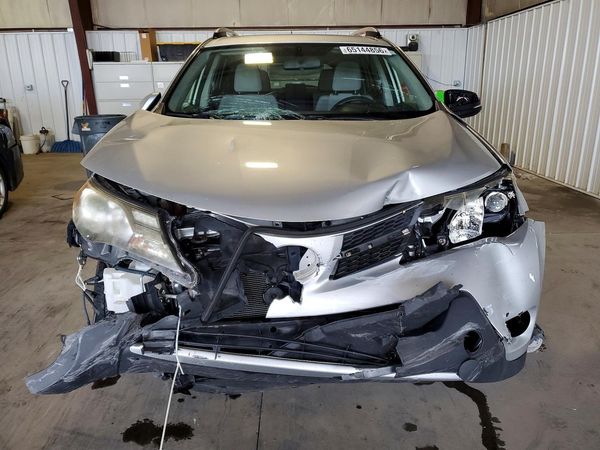 2015 TOYOTA RAV4 XLE (M Grade)