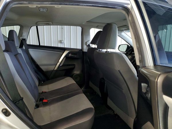 2015 TOYOTA RAV4 XLE (M Grade)