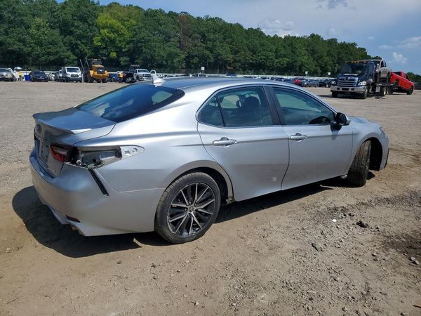 2021 TOYOTA CAMRY