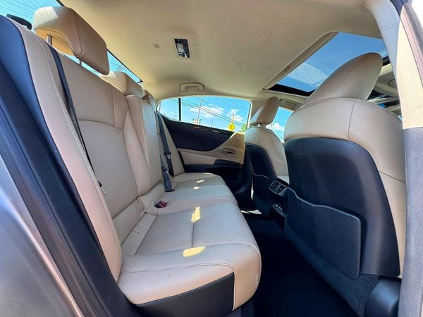 2020 LEXUS ES 350 Premium