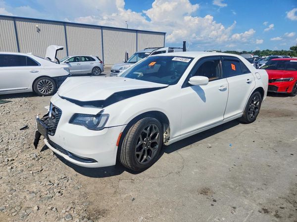 2018 CHRYSLER 300 300S
