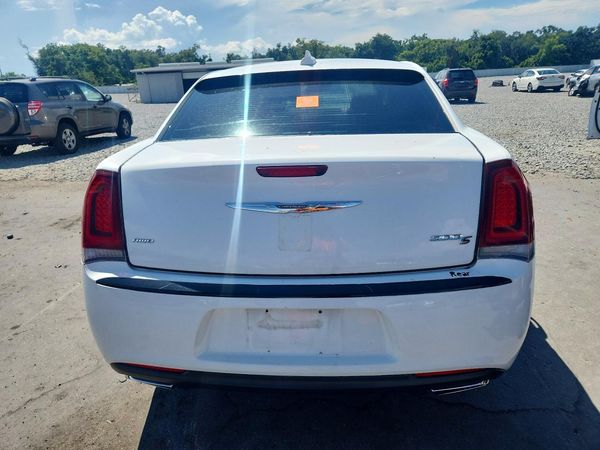 2018 CHRYSLER 300 300S