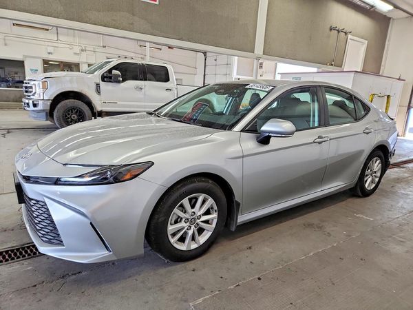 2026 TOYOTA CAMRY