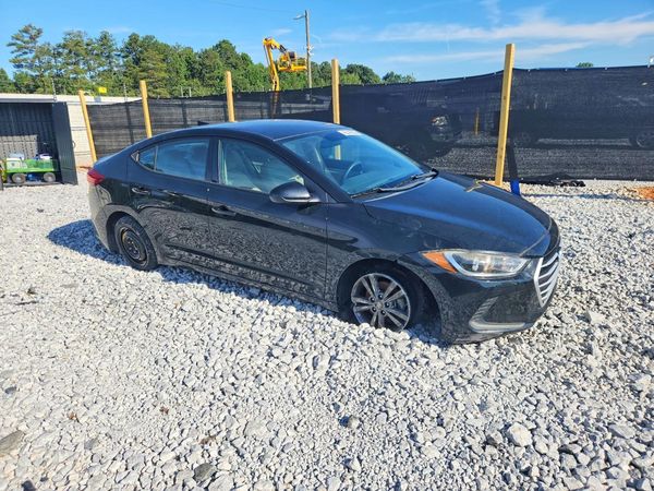 2017 HYUNDAI ELANTRA