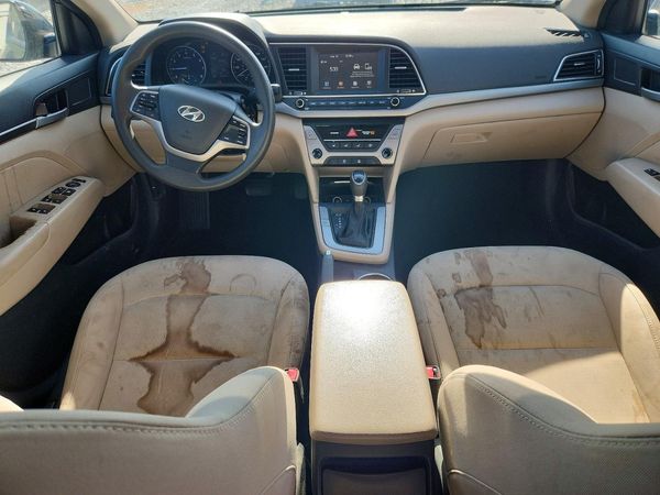 2017 HYUNDAI ELANTRA