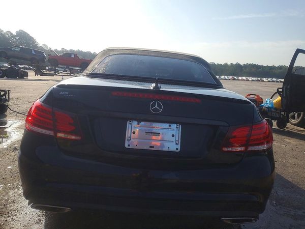 2016 MERCEDES-BENZ E E400