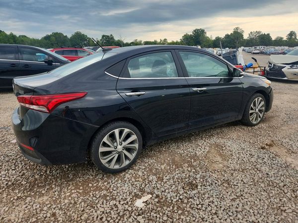 2022 HYUNDAI ACCENT Limited