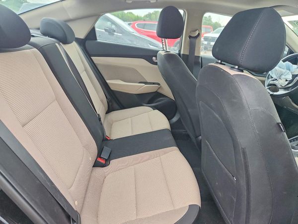 2022 HYUNDAI ACCENT Limited