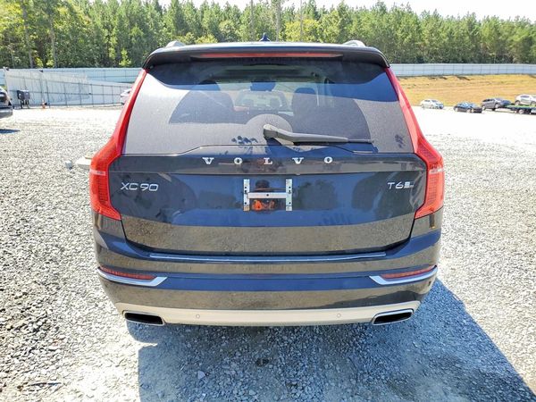 2019 VOLVO XC90