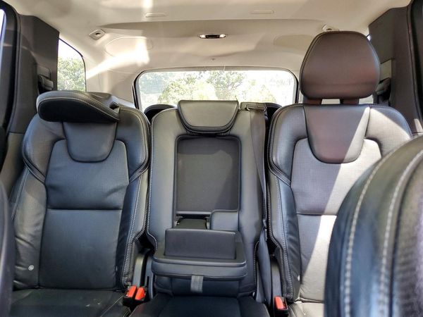 2019 VOLVO XC90