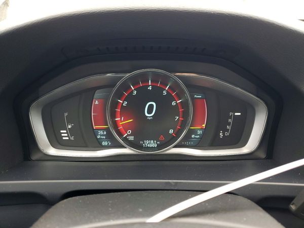 2014 VOLVO S60