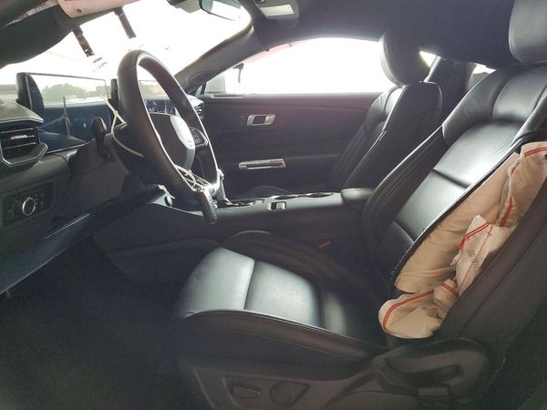 2025 FORD MUSTANG I4