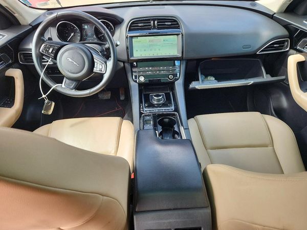 2020 JAGUAR F-PACE Premium