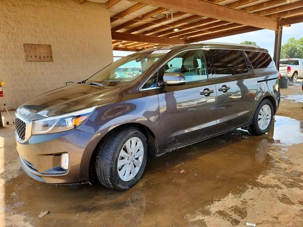 2016 KIA SEDONA EX - Middle level