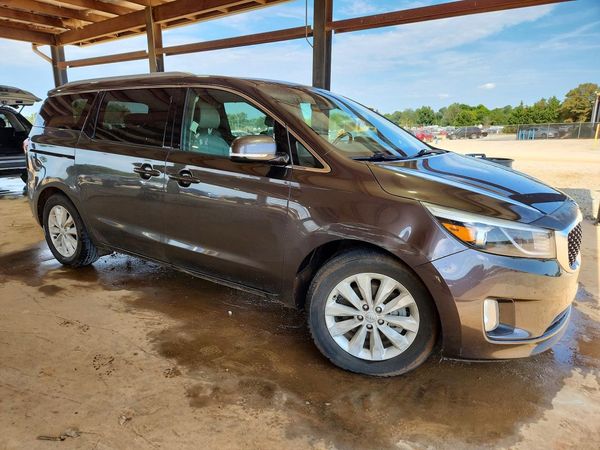 2016 KIA SEDONA EX - Middle level