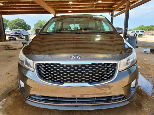 2016 KIA SEDONA EX - Middle level