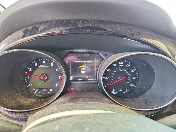 2016 KIA SEDONA EX - Middle level