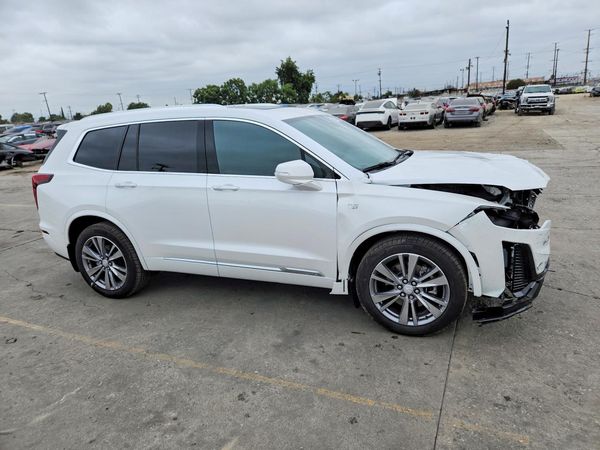 2025 CADILLAC XT6 Premium Luxury