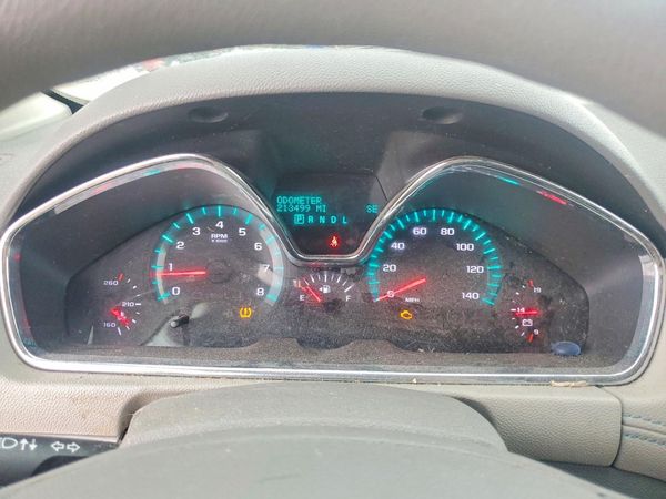 2013 CHEVROLET TRAVERSE LS