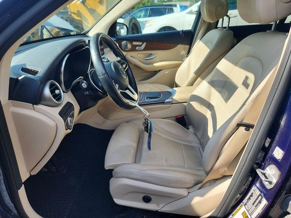 2020 MERCEDES-BENZ GLC