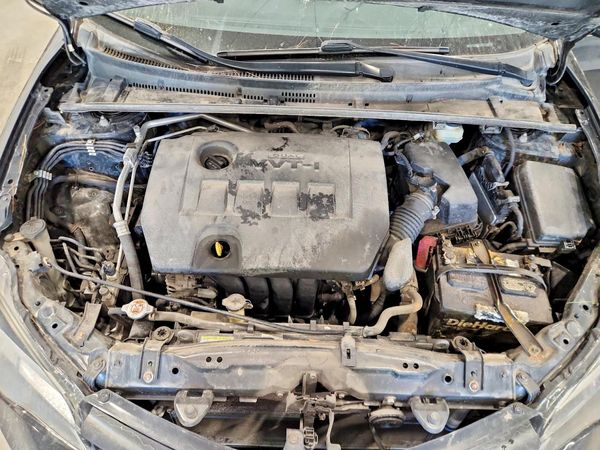 2018 TOYOTA COROLLA L/LE/SE/XLE/XSE — Engine bay