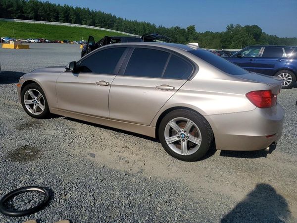2014 BMW 320