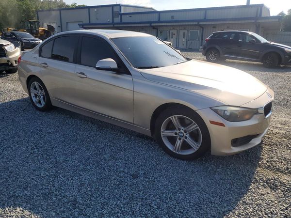 2014 BMW 320